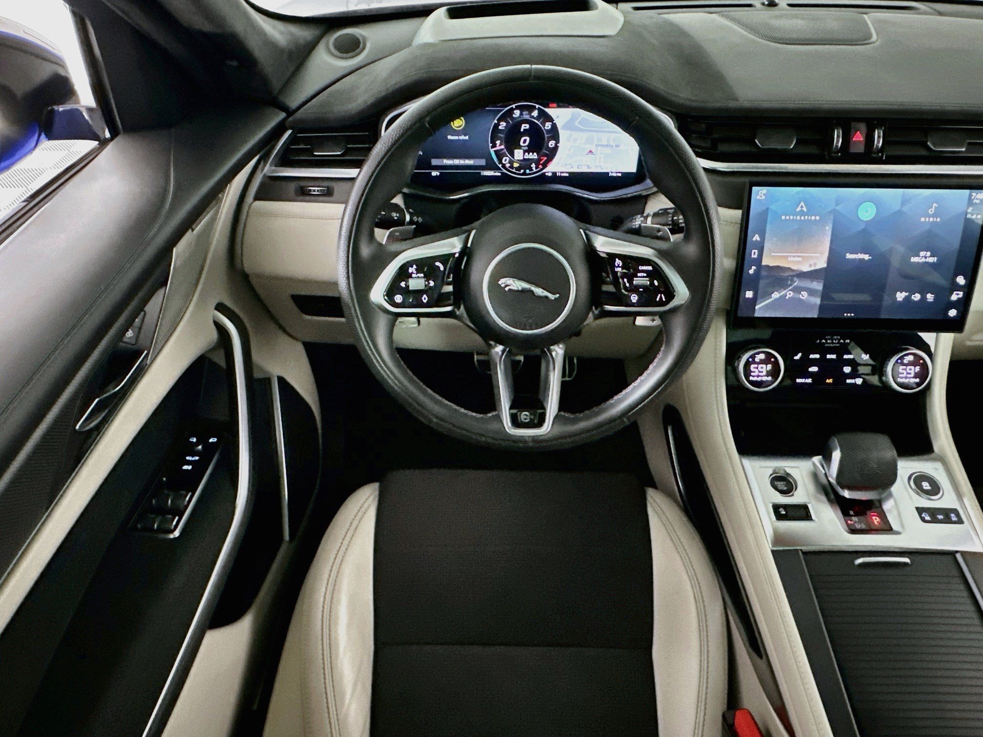 Used 2025 Jaguar F-PACE SVR AWD/4WD image 20
