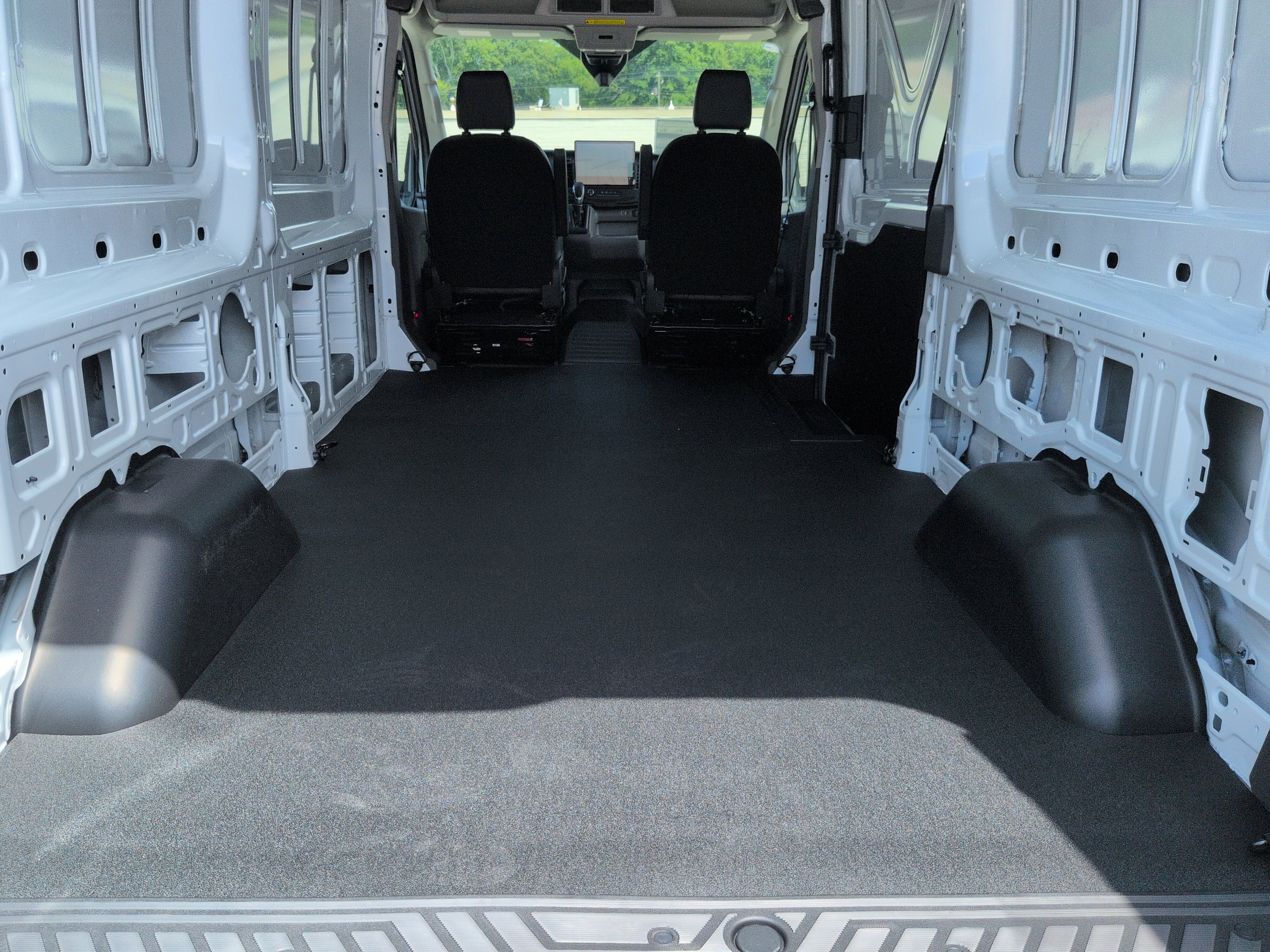 New 2026 Ford Transit 250 148 High Roof RWD image 12