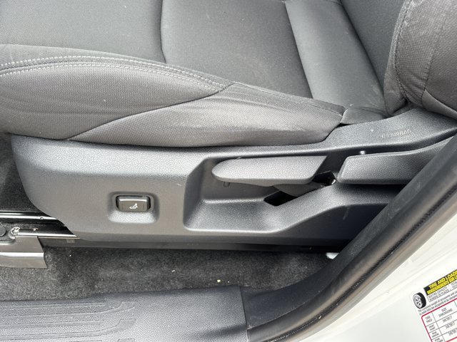Used 2025 Toyota Tacoma SR RWD image 15