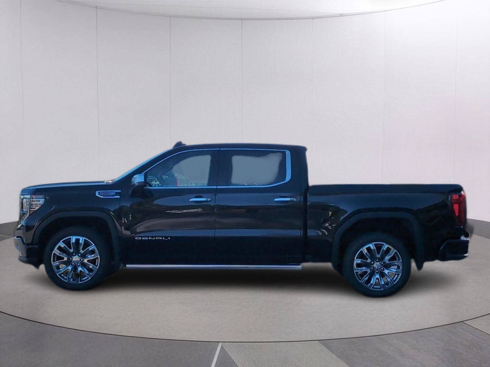 New 2026 GMC Sierra 1500 Denali w/ Denali Reserve Package AWD/4WD image 6