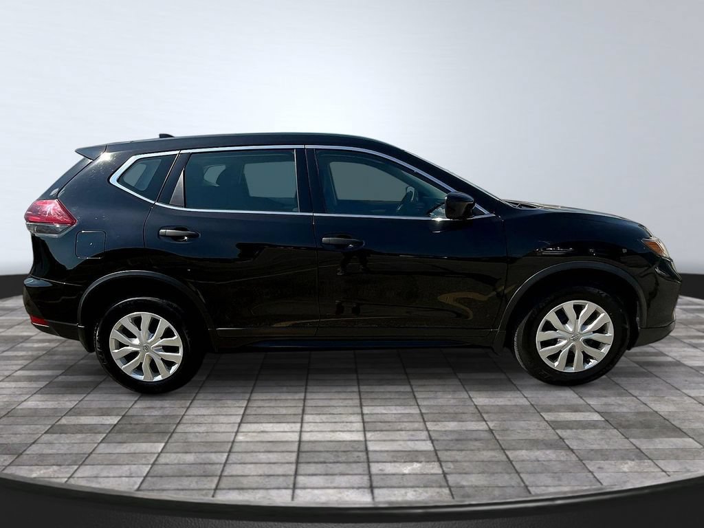Used 2019 Nissan Rogue S AWD/4WD image 8