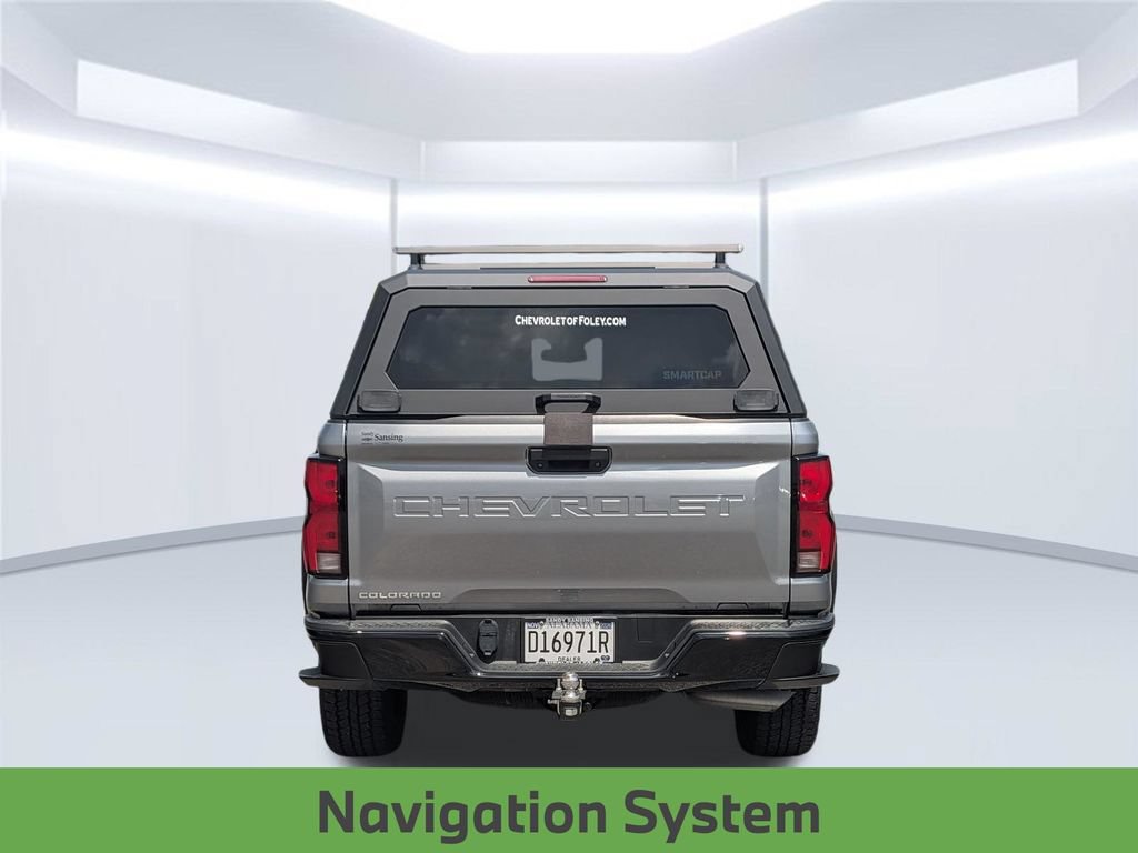 Used 2023 Chevrolet Colorado Z71 w/ Z71 Convenience Package 2 AWD/4WD image 5