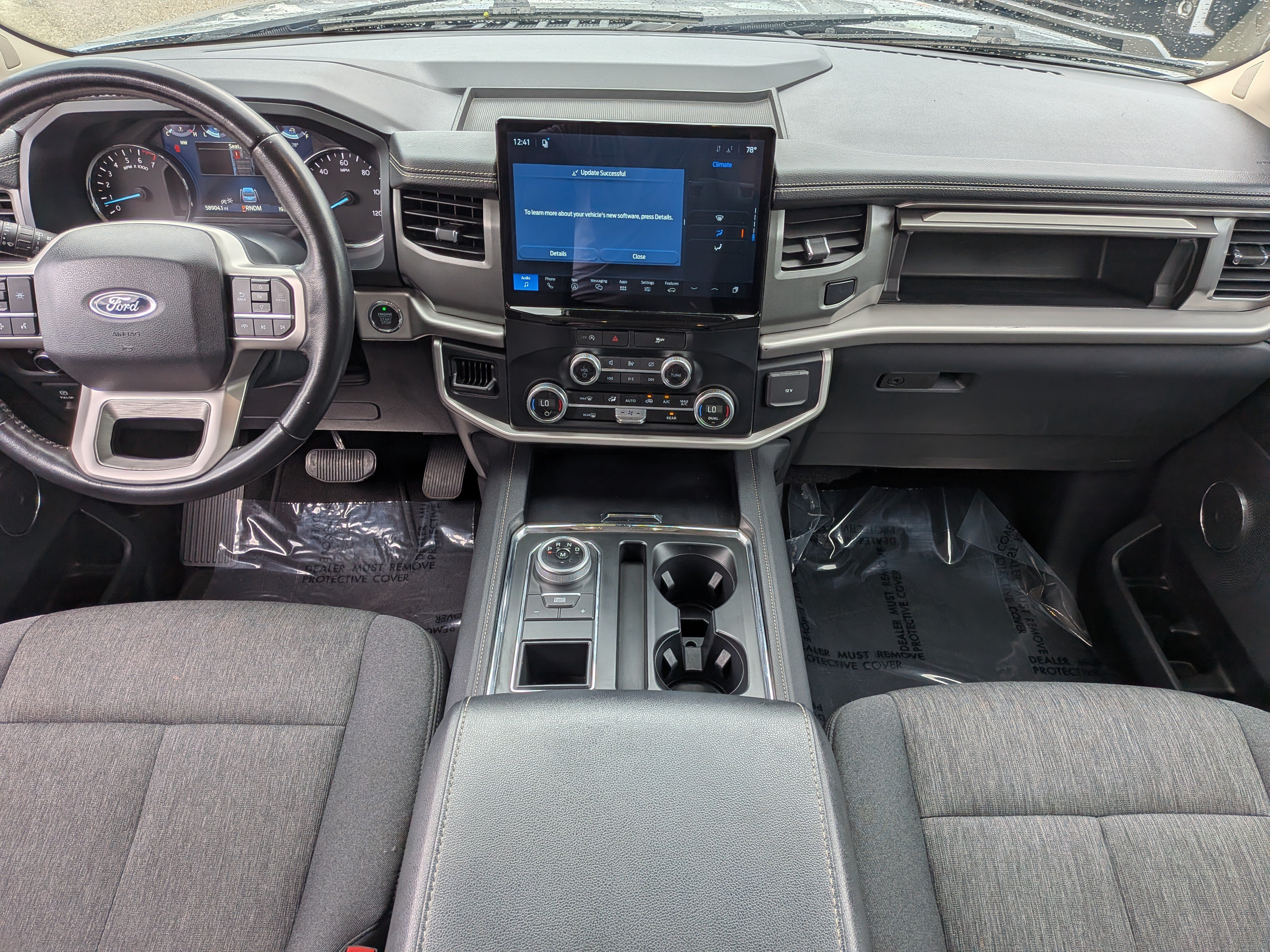 Used 2024 Ford Expedition XLT RWD image 16