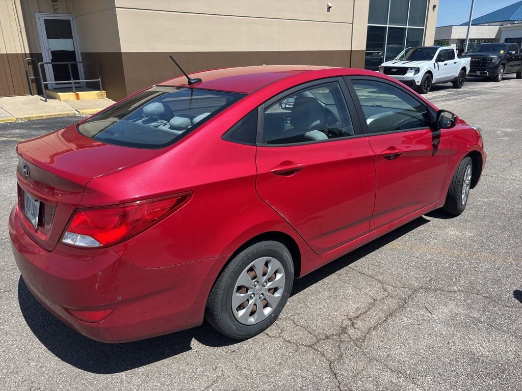 Used 2017 Hyundai Accent SE FWD image 8