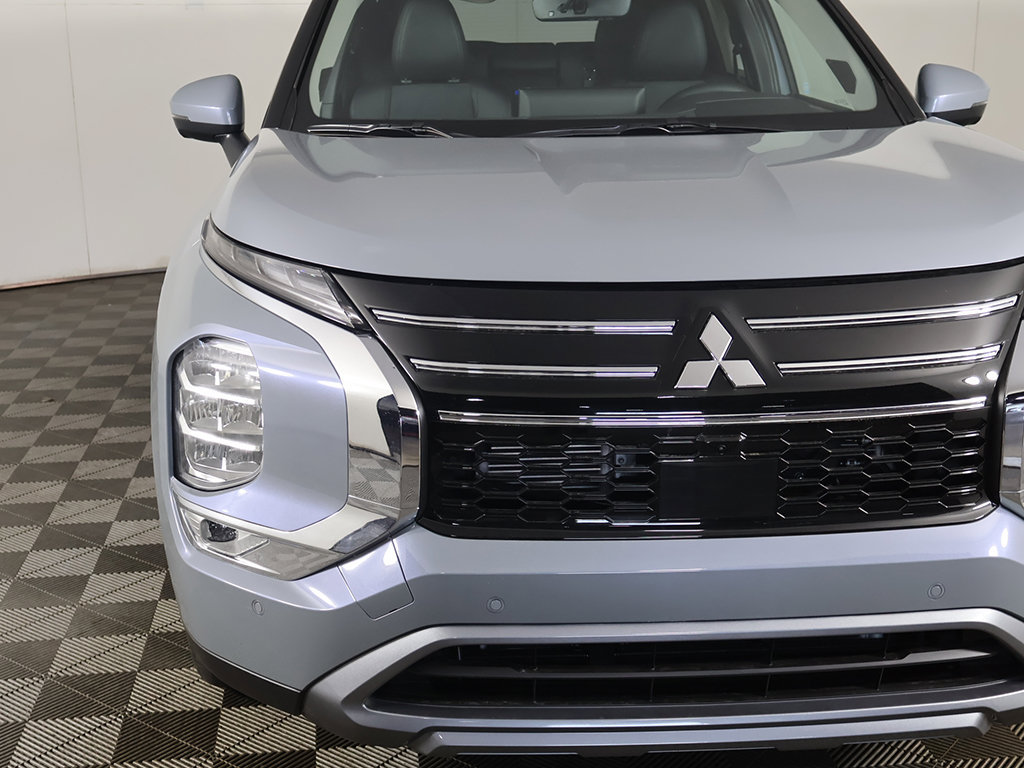 New 2026 Mitsubishi Outlander SE FWD image 15