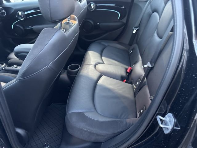 Used 2023 MINI Cooper S w/ Signature Upholstery Package image 51