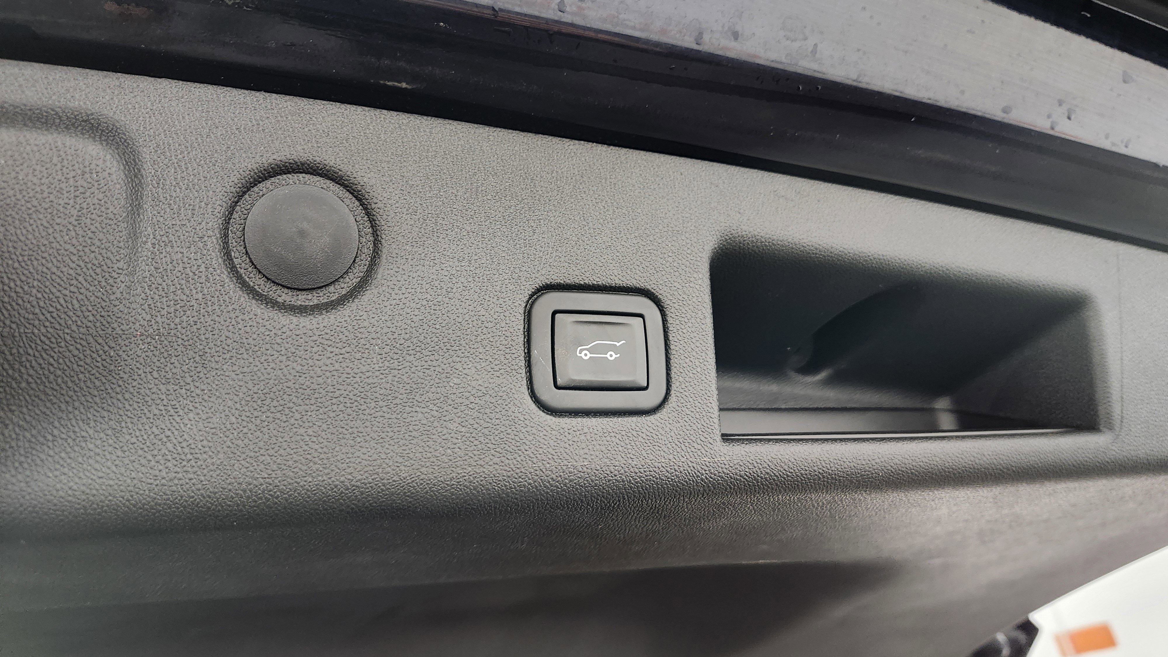 Used 2020 Chevrolet Equinox LT image 23