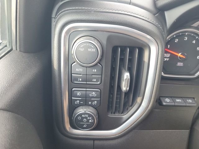 Used 2020 Chevrolet Silverado 1500 High Country w/ Technology Package AWD/4WD image 59