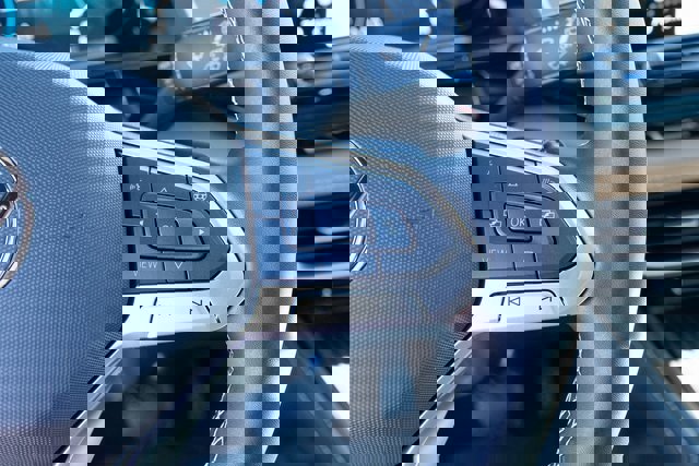 New 2026 Volkswagen Atlas Cross Sport SE image 23