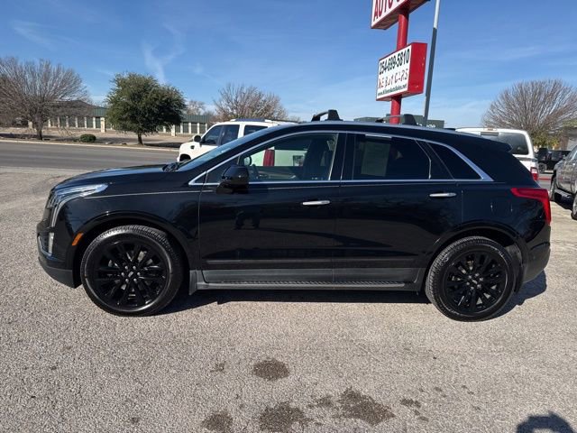 Used 2017 Cadillac XT5 Platinum w/ Driver Assist Package AWD/4WD image 1