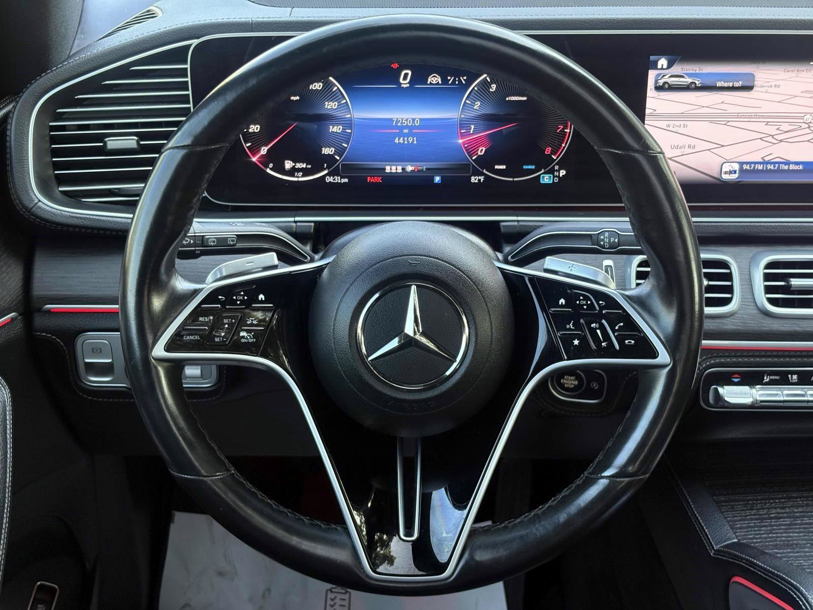 Used 2024 Mercedes-Benz GLE 450 4MATIC image 15