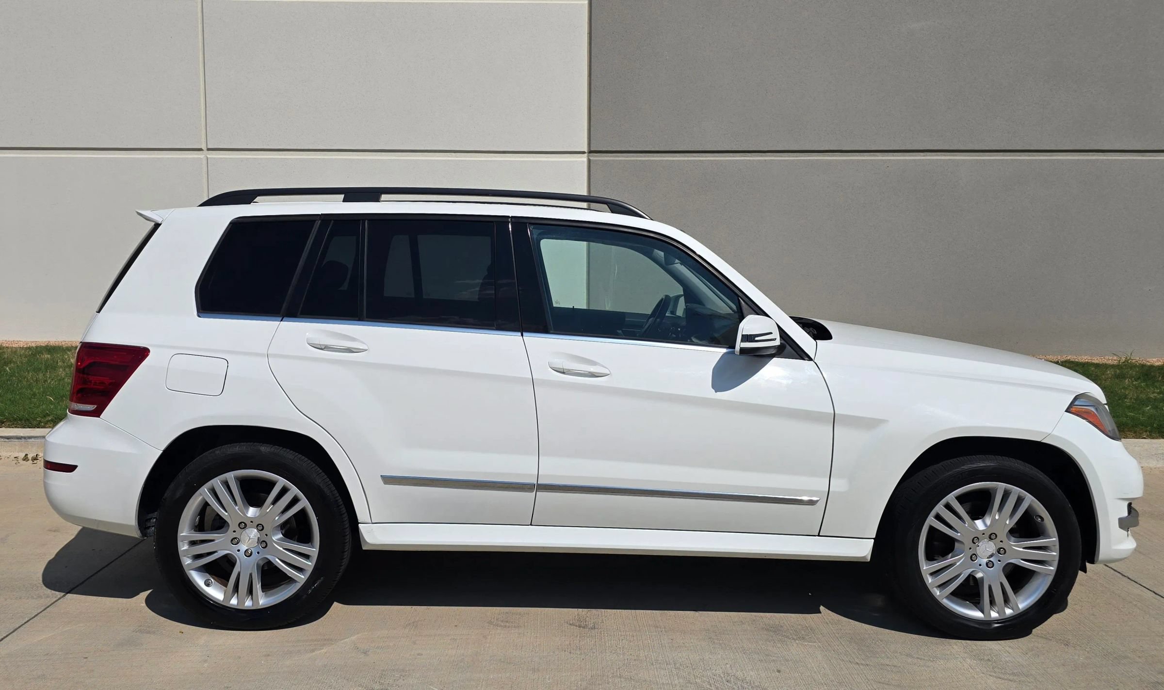 Used 2014 Mercedes-Benz GLK 350 2WD image 8