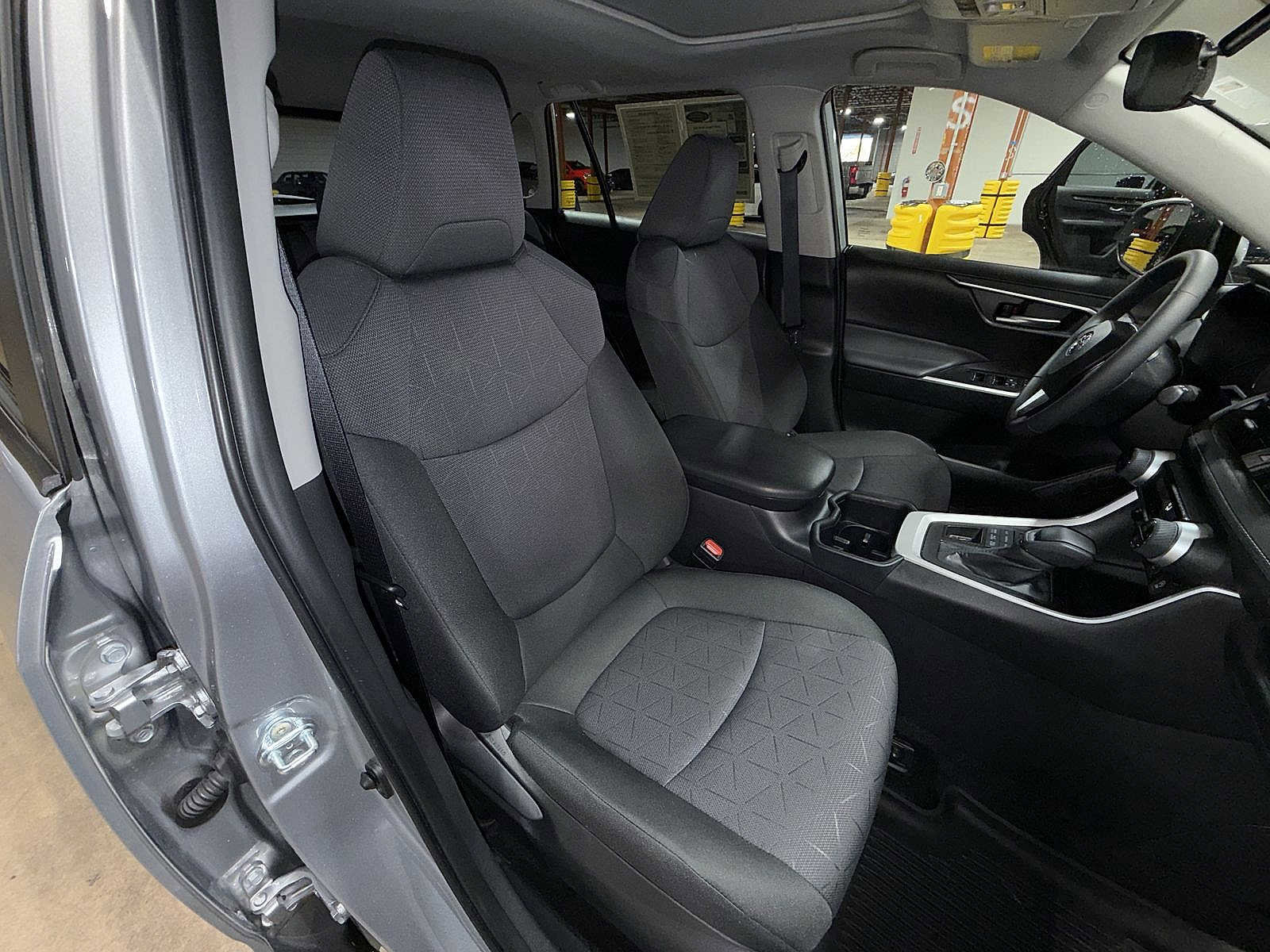 Certified 2025 Toyota RAV4 XLE w/ Convenience Package image 16