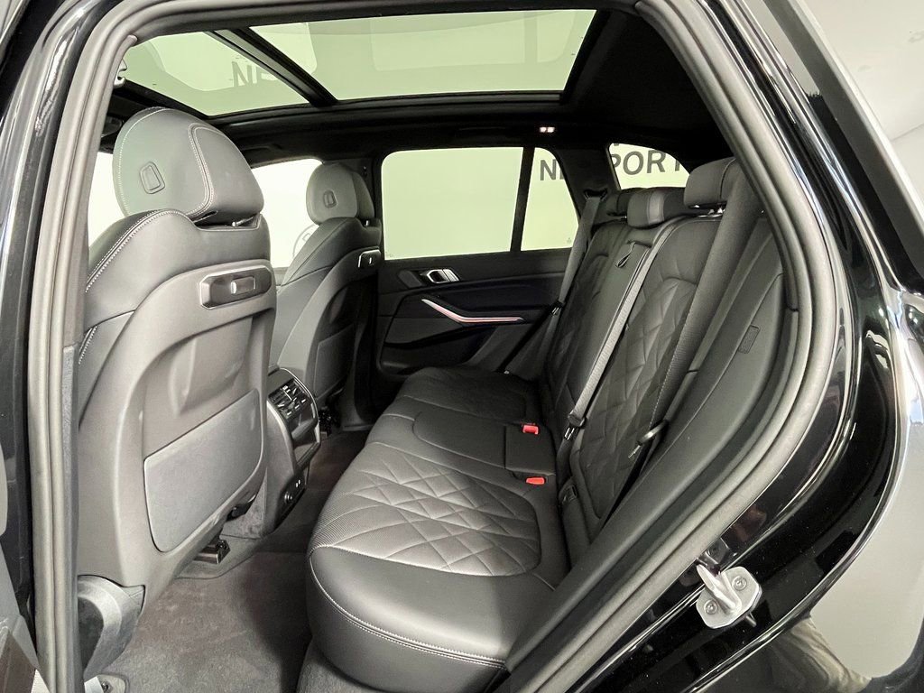 Certified 2026 BMW X5 xDrive40i w/ M Sport Package image 22