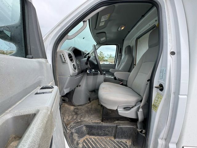 Used 2016 Ford E-350 and Econoline 350 Super Duty w/ Power Windows & Locks Group RWD image 11
