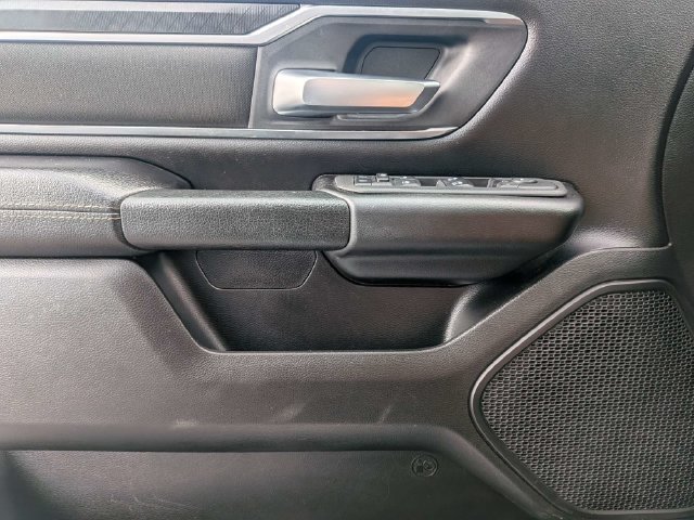 Used 2025 RAM 1500 Big Horn AWD/4WD image 32