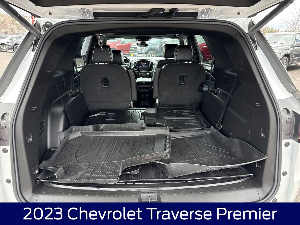 Used 2023 Chevrolet Traverse Premier w/ LPO, Floor Liner Package AWD/4WD image 15