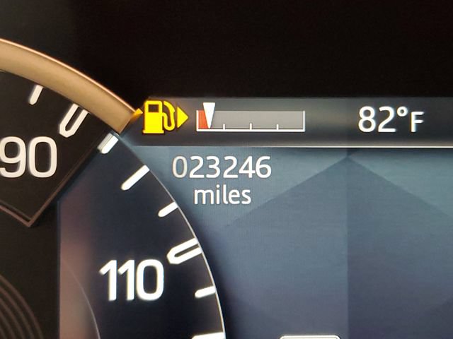 Used 2023 Land Rover Defender 110 X-Dynamic SE AWD/4WD image 15