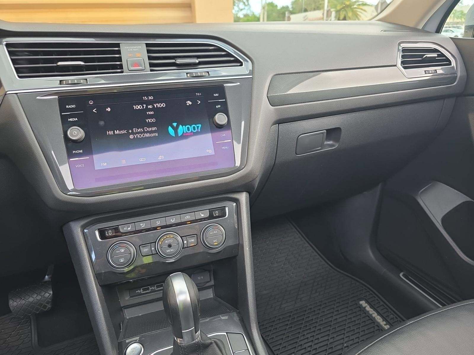 Used 2018 Volkswagen Tiguan SEL Premium image 5