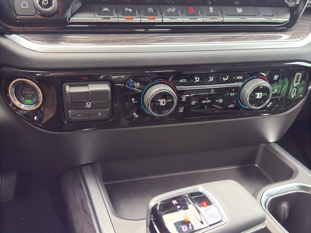 New 2026 Chevrolet Silverado 1500 LTZ w/ LTZ Convenience Package II AWD/4WD image 36