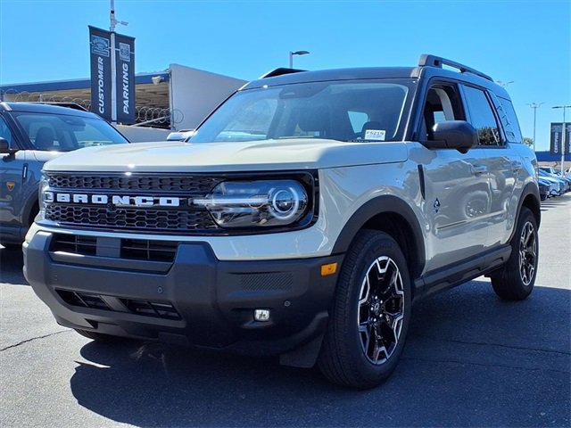 New 2025 Ford Bronco Sport Outer Banks