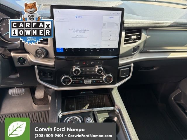 Used 2023 Ford Expedition XLT image 15