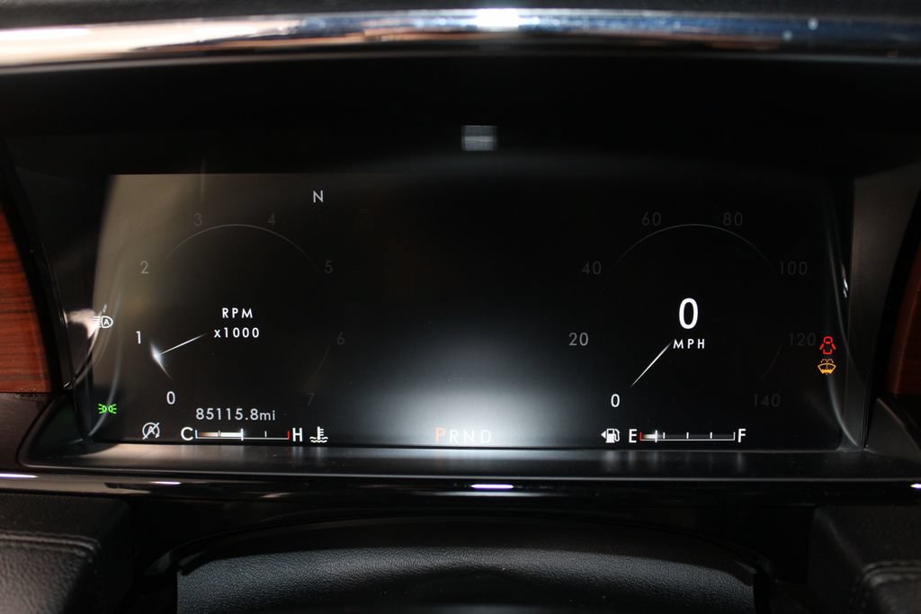 Used 2020 Lincoln Navigator L Reserve w/ Luxury Package AWD/4WD image 22