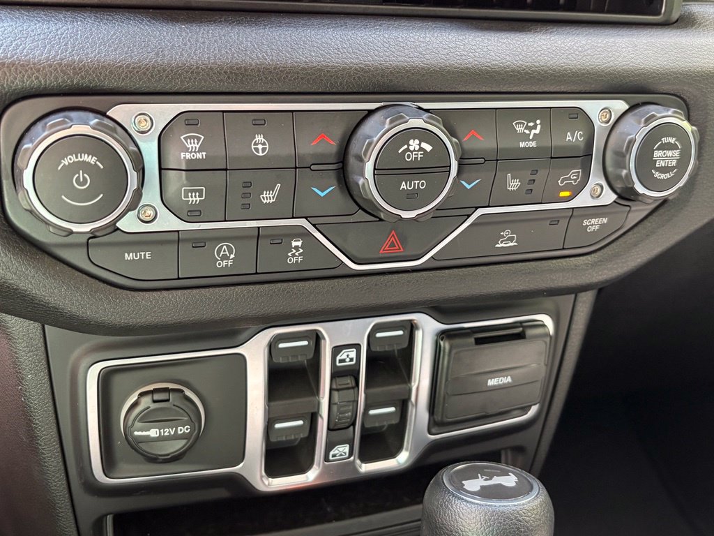 Used 2026 Jeep Wrangler Unlimited Sport AWD/4WD image 15