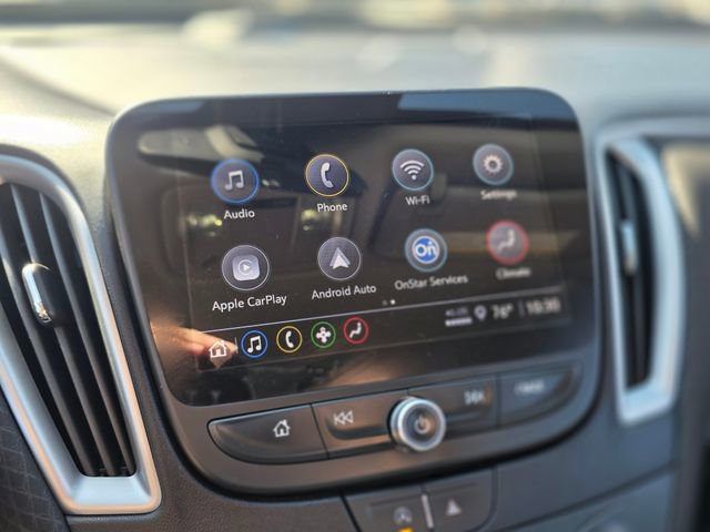 Used 2024 Chevrolet Malibu LT image 25