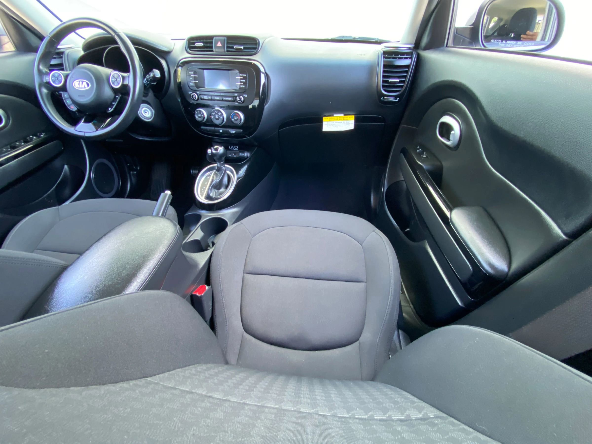 Used 2015 Kia Soul ! FWD image 27