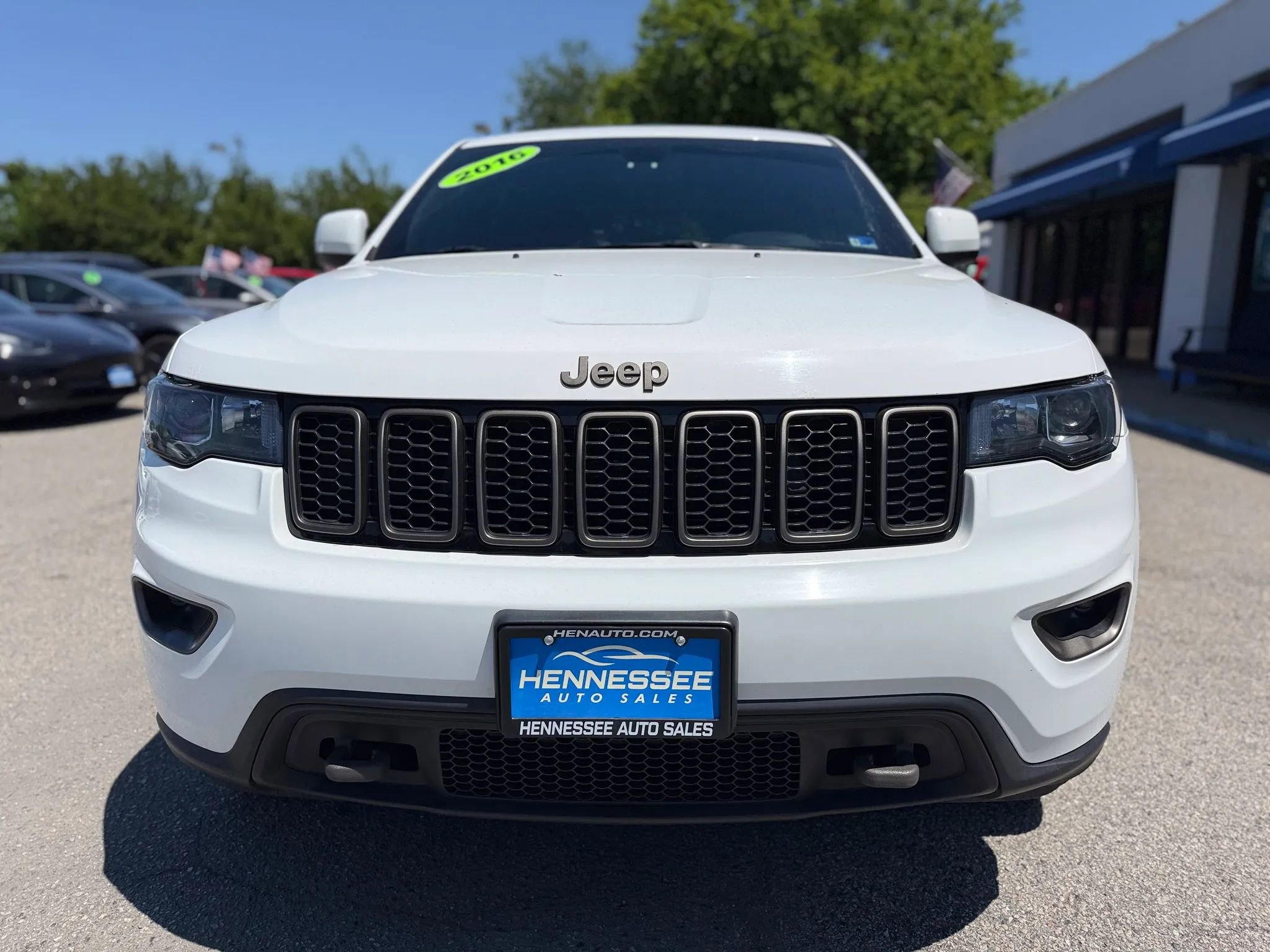 Used 2016 Jeep Grand Cherokee Laredo 75th Anniversary AWD/4WD image 15