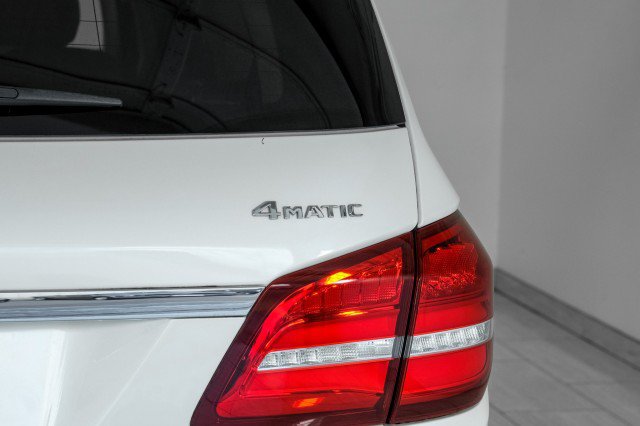 Used 2018 Mercedes-Benz GLS 450 4MATIC image 52