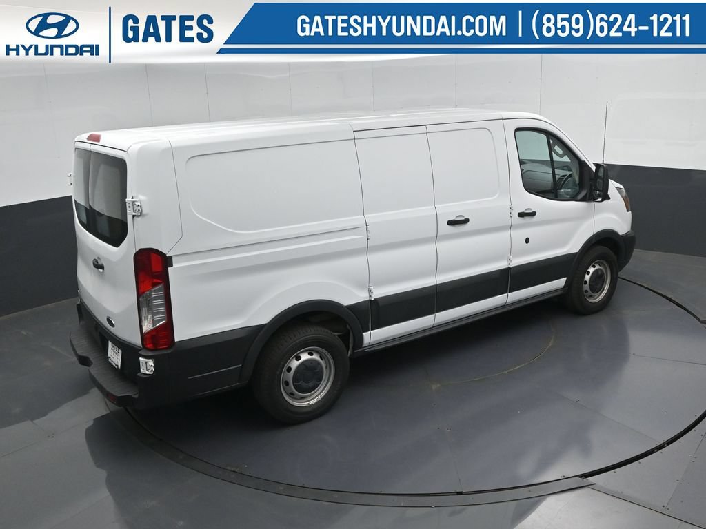 Used 2017 Ford Transit 150 130 Low Roof RWD image 42