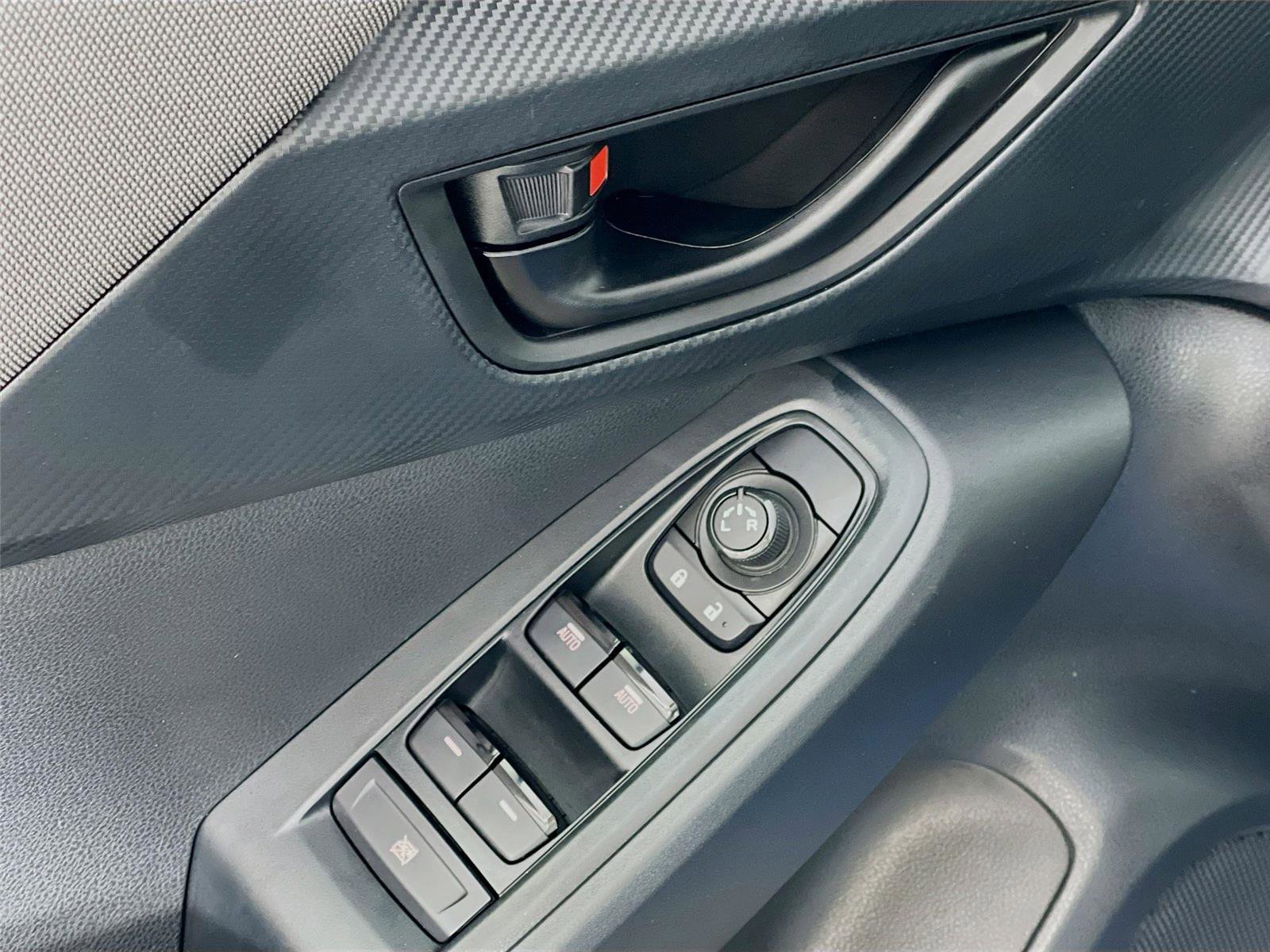 Certified 2024 Subaru Crosstrek 2.0i Premium image 19