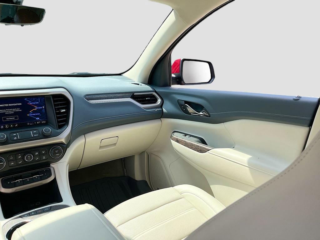 Used 2023 GMC Acadia Denali w/ Denali Technology Package AWD/4WD image 24