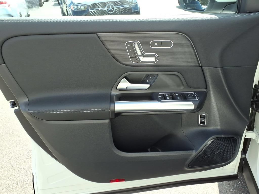 New 2026 Mercedes-Benz GLA 250 4MATIC image 11