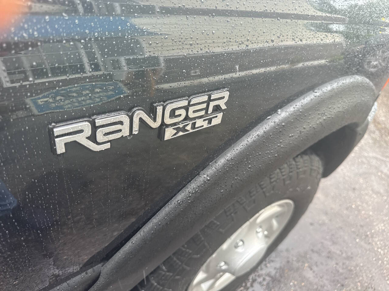Used 2004 Ford Ranger XLT AWD/4WD image 10