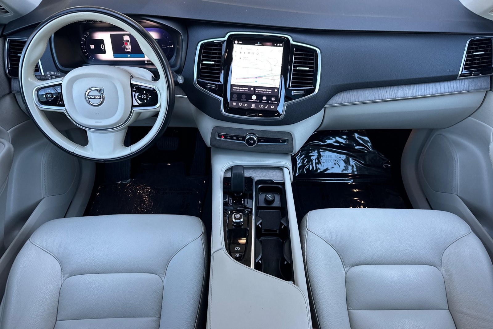 Certified 2023 Volvo XC90 T8 Plus w/ Protection Package AWD/4WD image 15