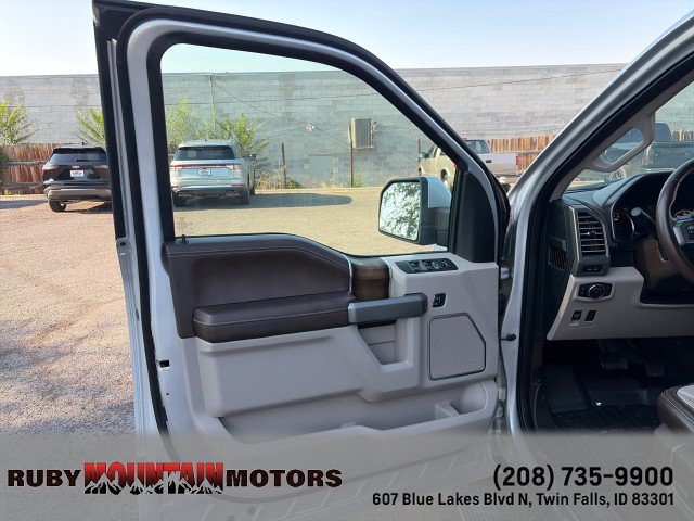 Used 2019 Ford F150 Limited AWD/4WD image 10