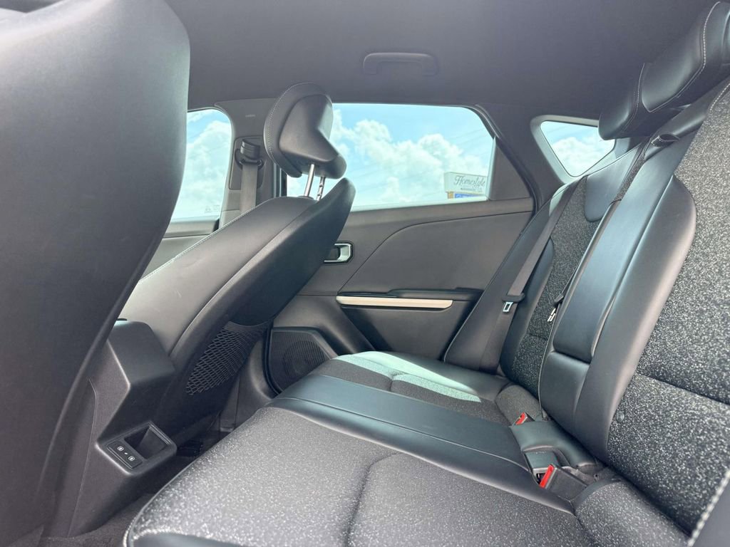 Used 2025 Kia K4 GT-Line FWD image 23