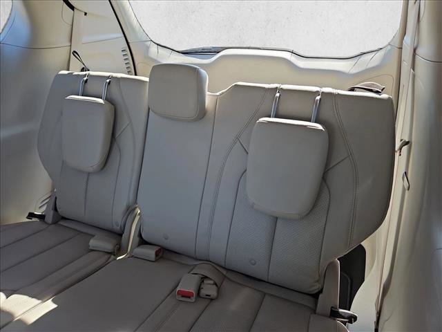 Used 2017 Chrysler Pacifica Touring-L Plus image 20