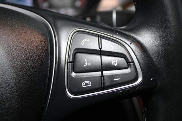 Used 2015 Mercedes-Benz C 300 4MATIC Sedan image 23