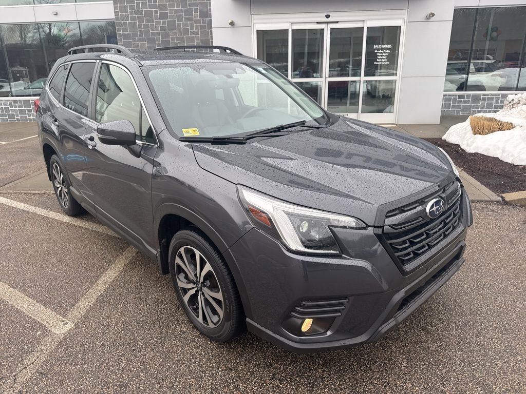 Used 2023 Subaru Forester Limited image 7