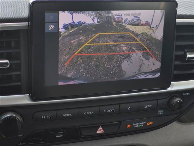 Used 2023 Hyundai Venue SEL FWD image 12