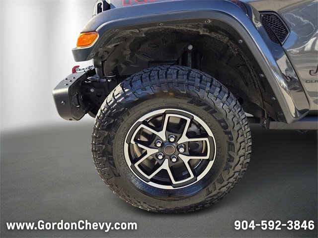 Used 2024 Jeep Gladiator Rubicon image 11