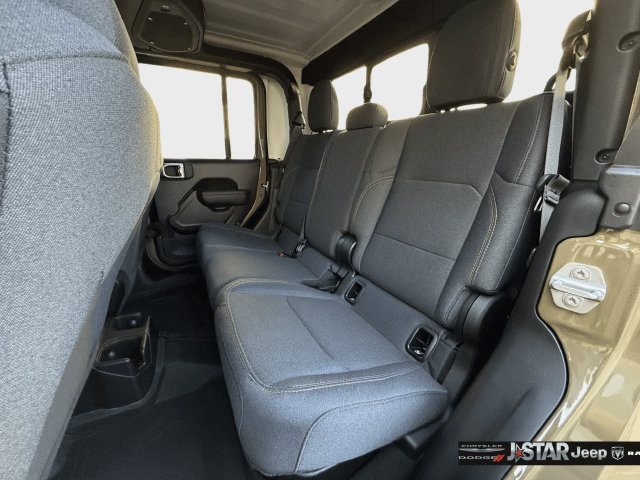 New 2026 Jeep Gladiator Sport AWD/4WD image 25