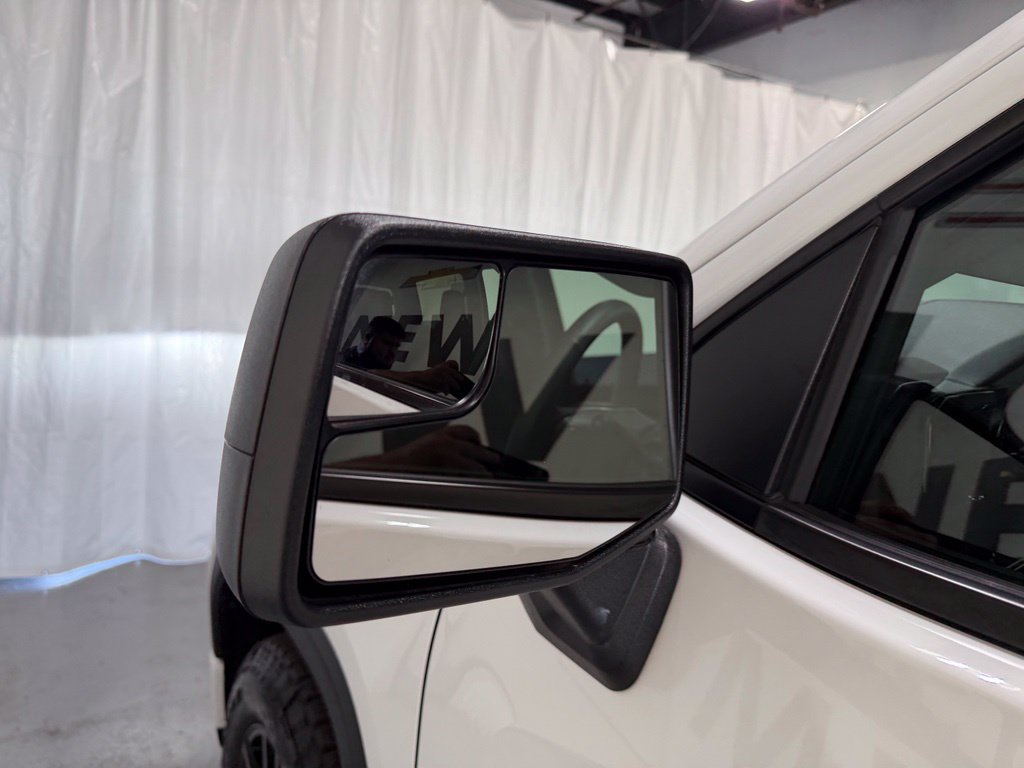 Used 2026 GMC Sierra 1500 Elevation w/ Elevation Select Package AWD/4WD image 12