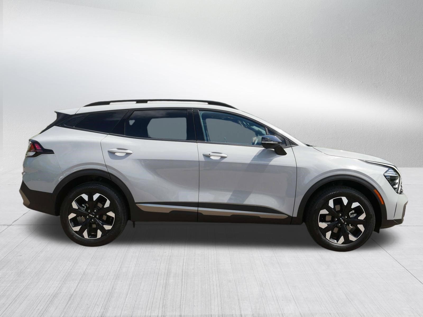Certified 2024 Kia Sportage X-Line w/ X-Line Premium Package AWD/4WD image 8