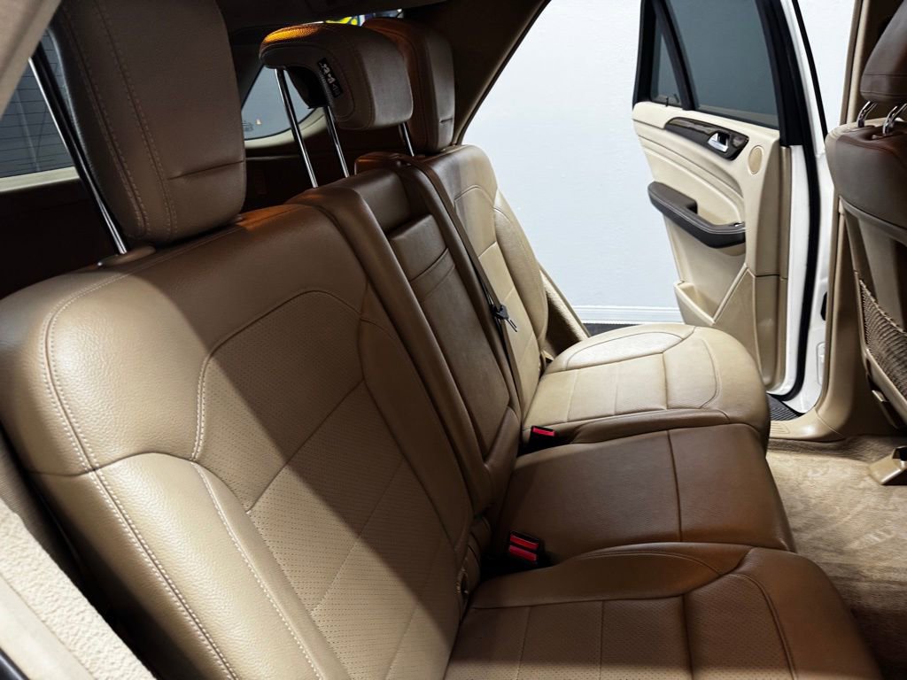 Used 2015 Mercedes-Benz ML 350 4MATIC image 47