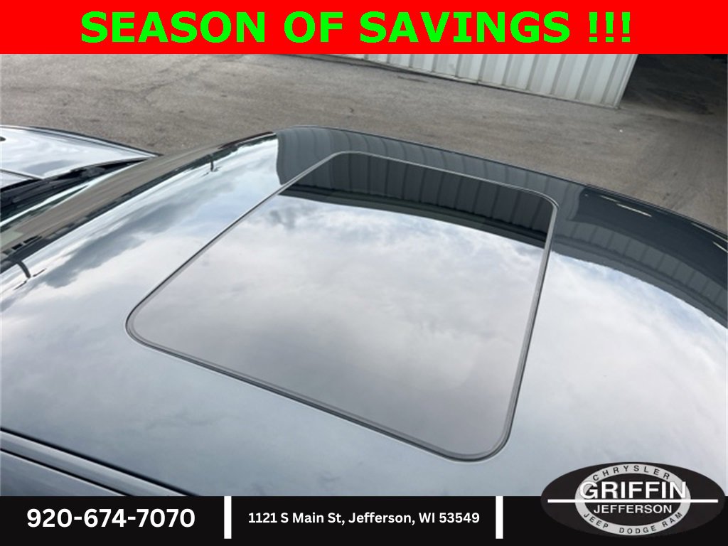 Used 2012 Chevrolet Camaro SS image 16